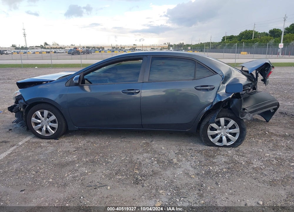 2015 TOYOTA COROLLA LE VIN: 5YFBURHE7FP297560