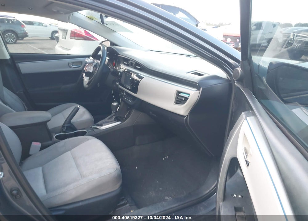 2015 TOYOTA COROLLA LE VIN: 5YFBURHE7FP297560