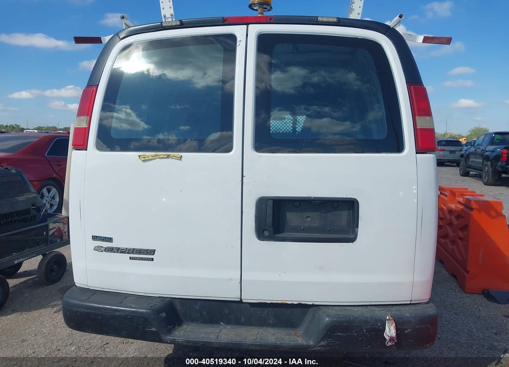 2011 CHEVROLET EXPRESS 2500 WORK VAN VIN: 1GCWGGCA0B1123507