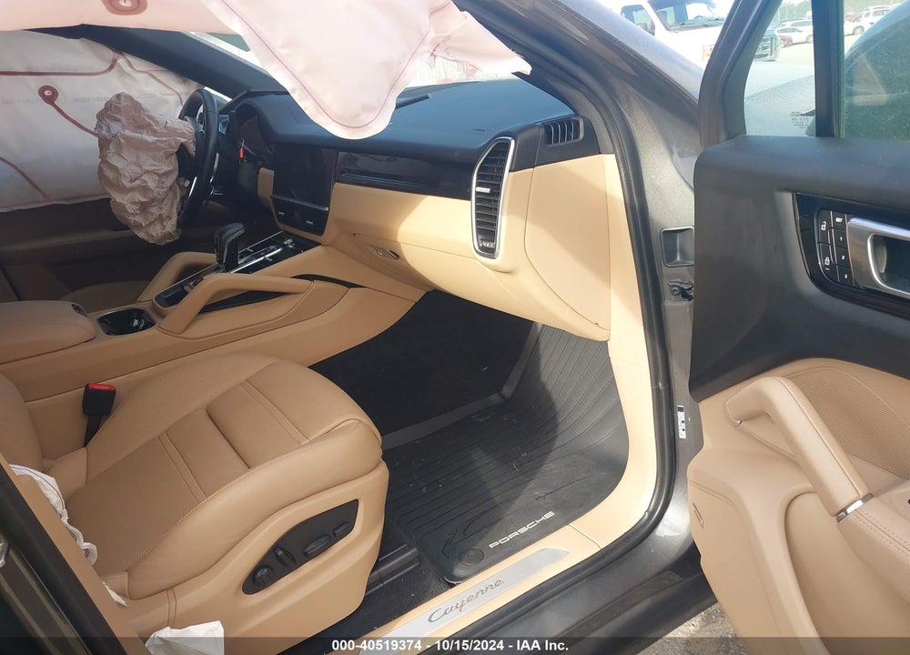 2023 PORSCHE CAYENNE COUPE PLATINUM EDITION VIN: WP1BA2AY7PDA24609