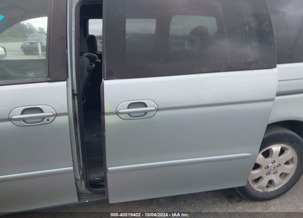 2004 HONDA ODYSSEY EX VIN: 5FNRL18804B112996