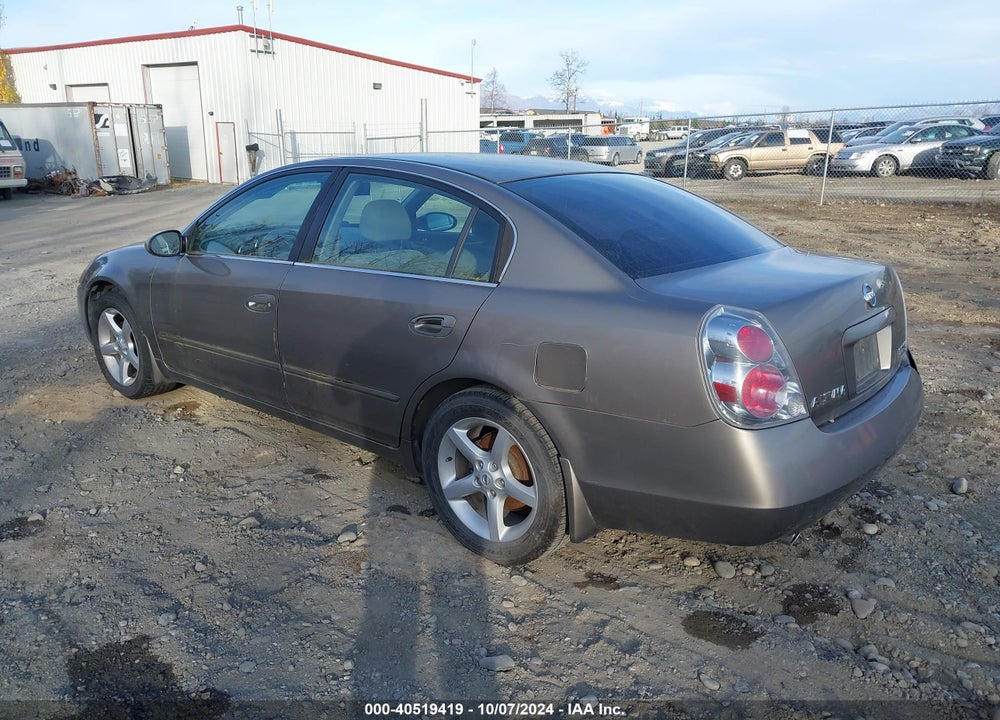 2005 NISSAN ALTIMA 3.5 SE VIN: 1N4BL11D75C141344