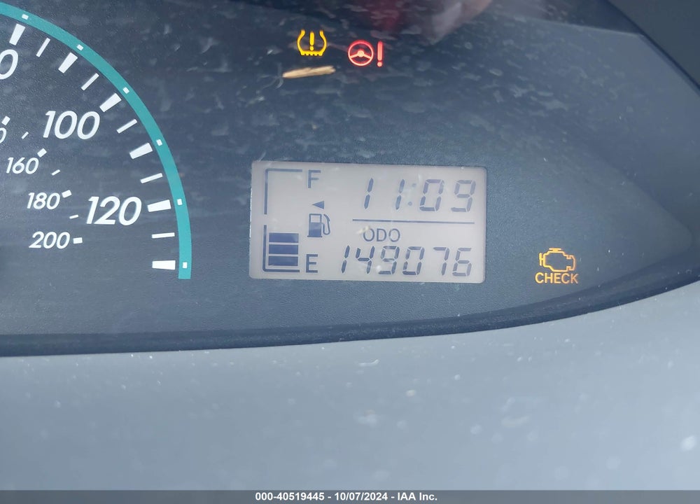 2009 TOYOTA YARIS VIN: JTDBT903094056220