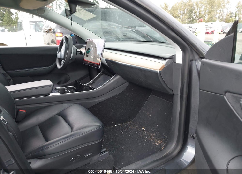 2021 TESLA MODEL Y STANDARD RANGE REAR-WHEEL DRIVE VIN: 5YJYGDED0MF106148