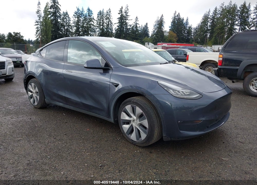 2021 TESLA MODEL Y STANDARD RANGE REAR-WHEEL DRIVE VIN: 5YJYGDED0MF106148