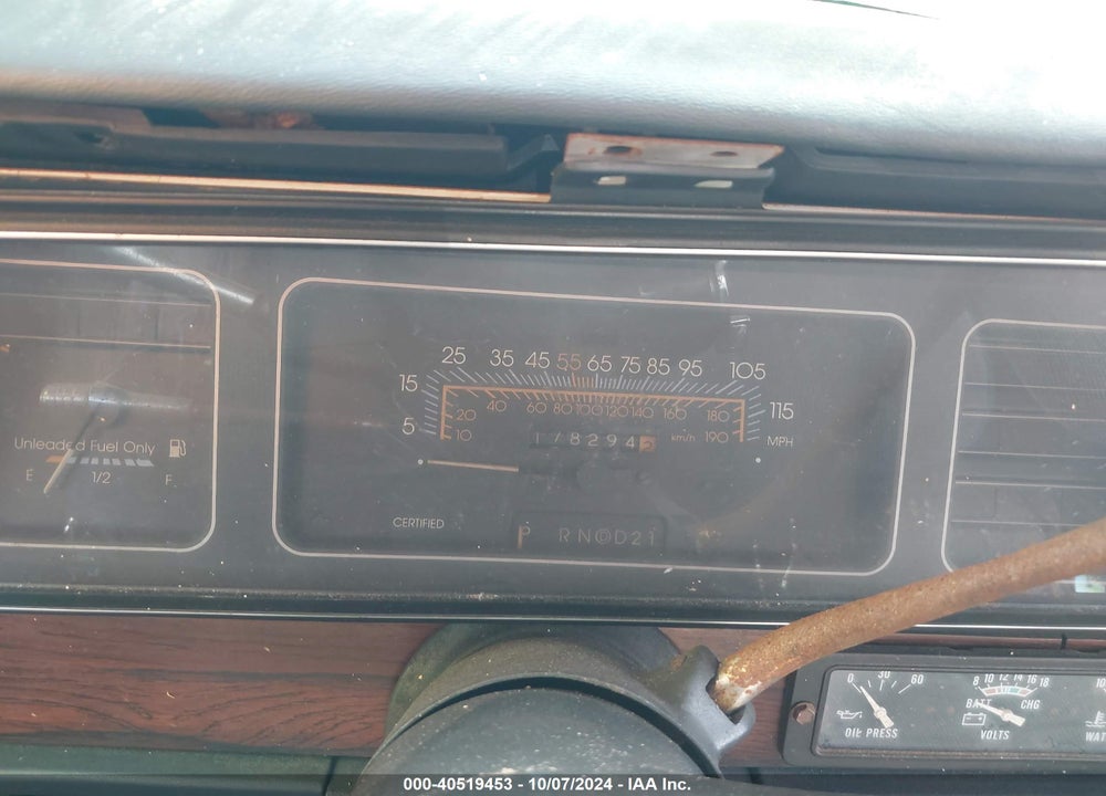 1989 CHEVROLET CAPRICE VIN: 1G1BL5172KA152070