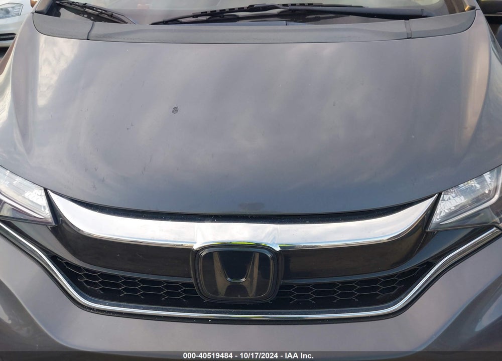 2018 HONDA FIT EX VIN: 3HGGK5H83JM723423