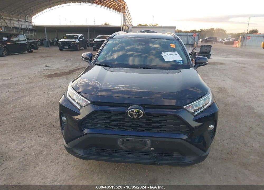 2020 TOYOTA RAV4 XLE VIN: 2T3W1RFVXLC055345