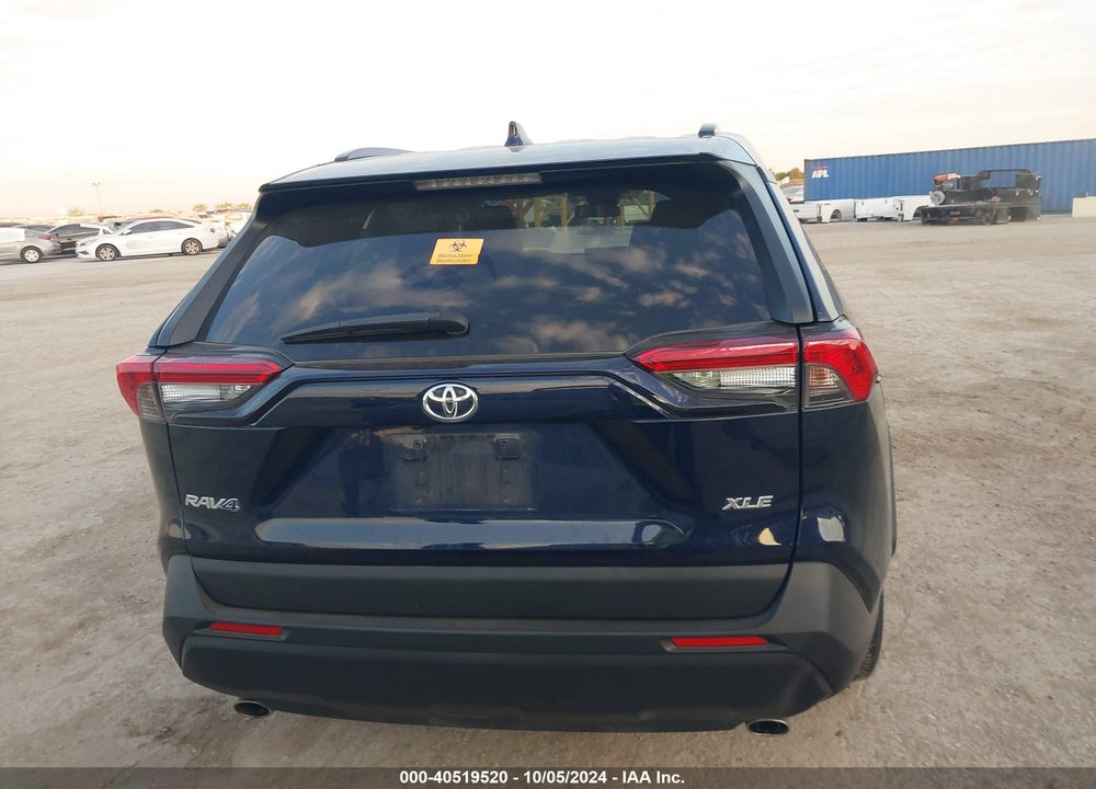 2020 TOYOTA RAV4 XLE VIN: 2T3W1RFVXLC055345