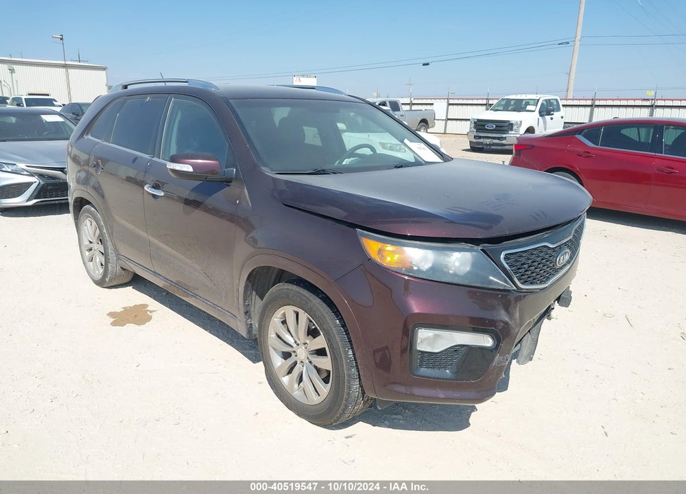 2013 KIA SORENTO SX VIN: 5XYKW4A2XDG393164
