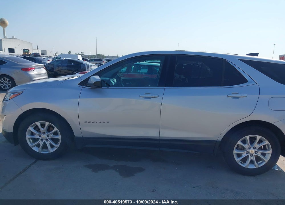 2019 CHEVROLET EQUINOX LT VIN: 2GNAXKEV2K6128788