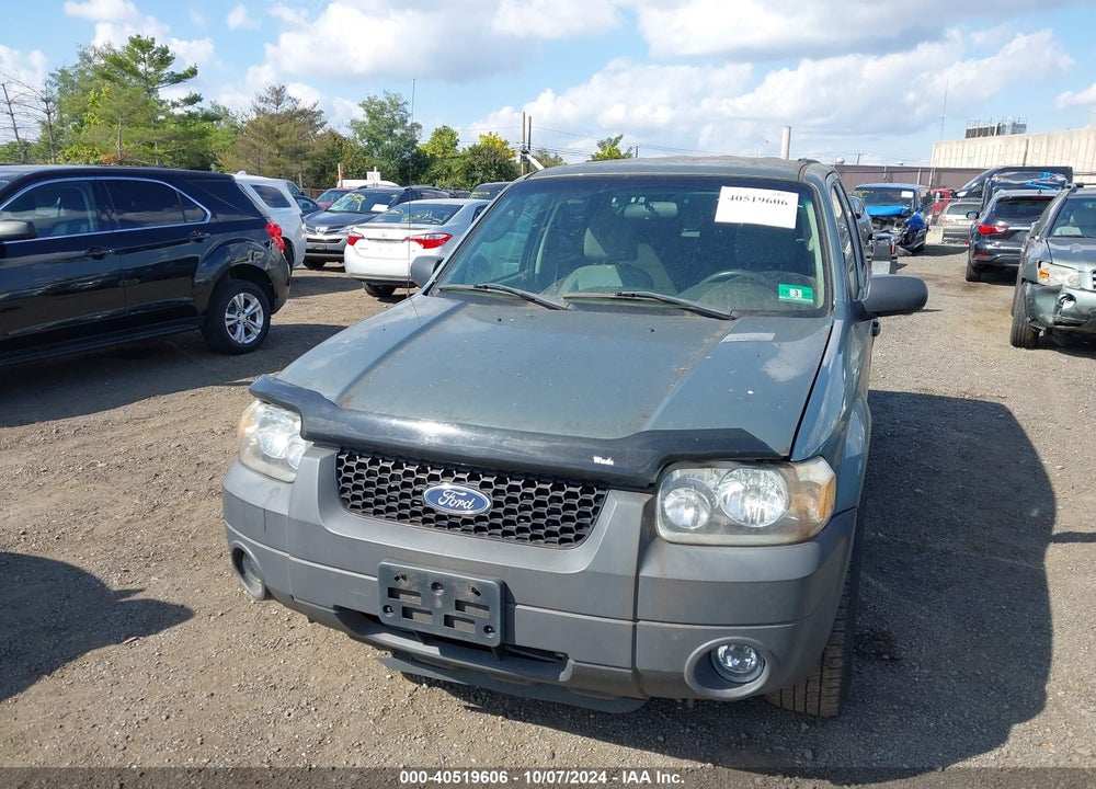 2005 FORD ESCAPE XLT VIN: 1FMCU93125KC05241