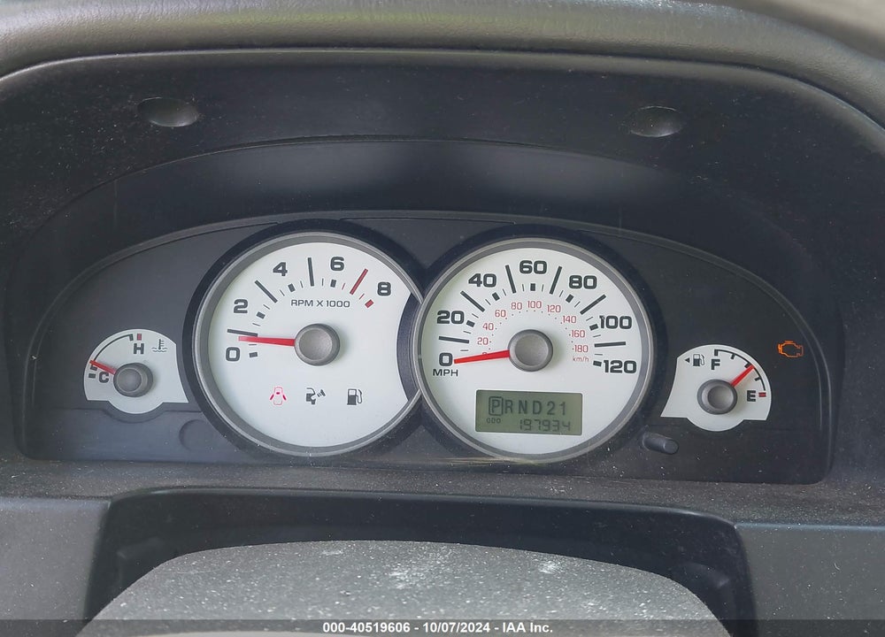 2005 FORD ESCAPE XLT VIN: 1FMCU93125KC05241