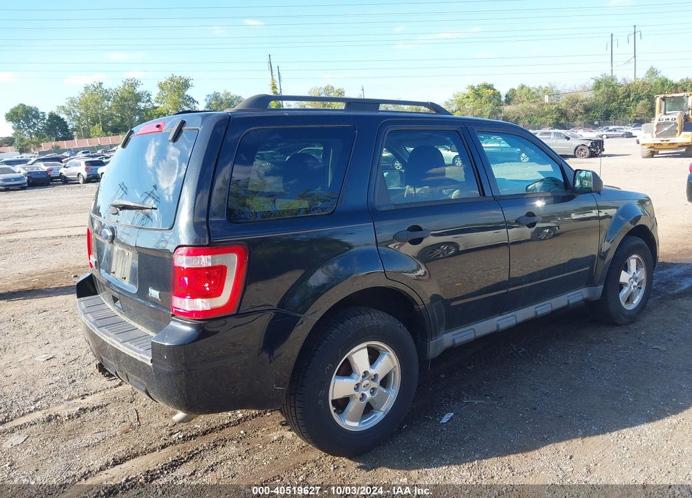 2011 FORD ESCAPE XLT VIN: 1FMCU0DG3BKC01290