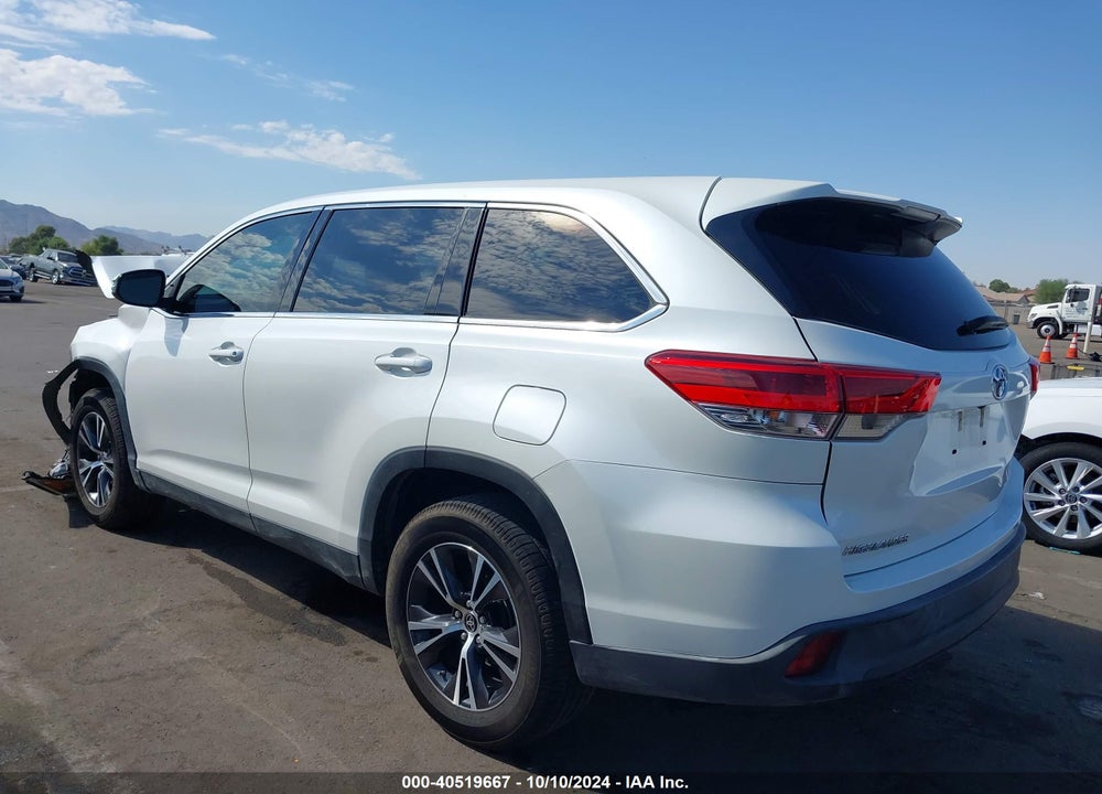 2019 TOYOTA HIGHLANDER LE VIN: 5TDZZRFH4KS366848