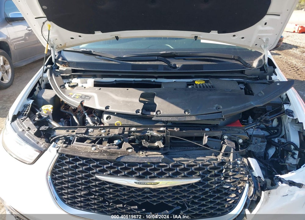 2024 CHRYSLER PACIFICA TOURING L VIN: 2C4RC1BG6RR129815
