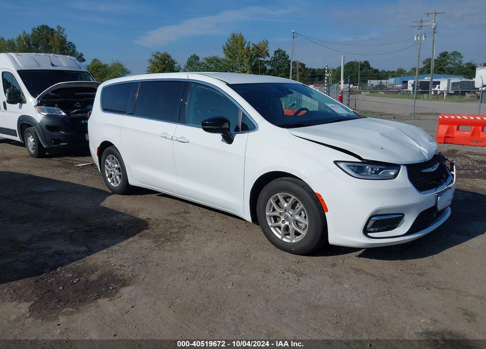 2024 CHRYSLER PACIFICA TOURING L VIN: 2C4RC1BG6RR129815
