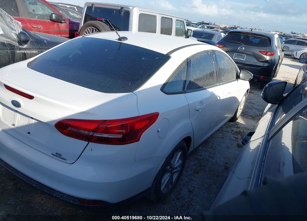 2016 FORD FOCUS SE VIN: 1FADP3F27GL374899