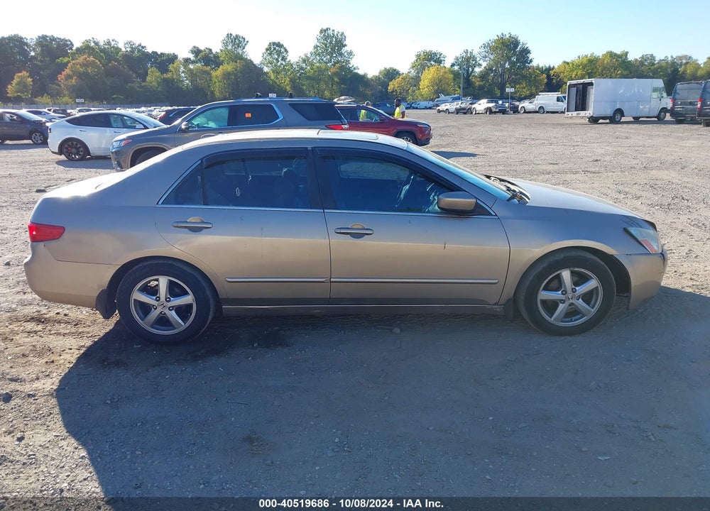 2005 HONDA ACCORD 2.4 EX VIN: 1HGCM56885A160125