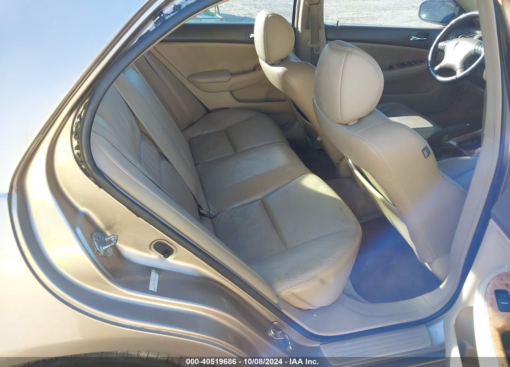 2005 HONDA ACCORD 2.4 EX VIN: 1HGCM56885A160125