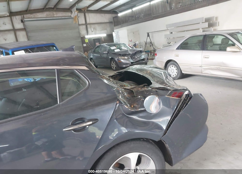 2014 KIA OPTIMA VIN: KNAGM4AD7E5070582
