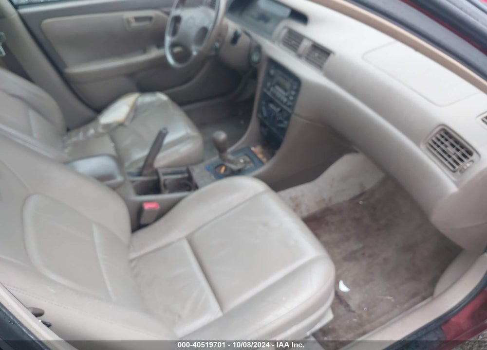 1999 TOYOTA CAMRY LE V6 VIN: 4T1BF22K4XU083741