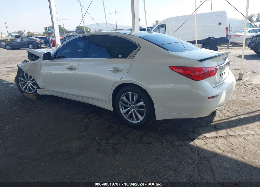 2016 INFINITI Q50 3.0T PREMIUM VIN: JN1EV7AP5GM300196