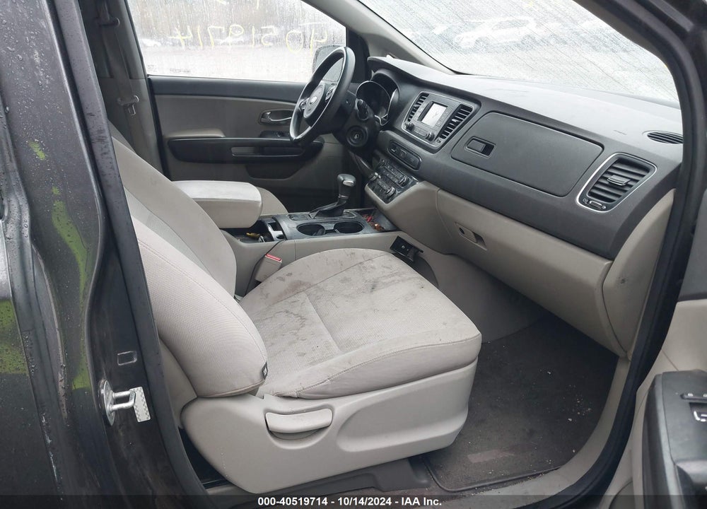 2018 KIA SEDONA LX VIN: KNDMB5C1XJ6394859