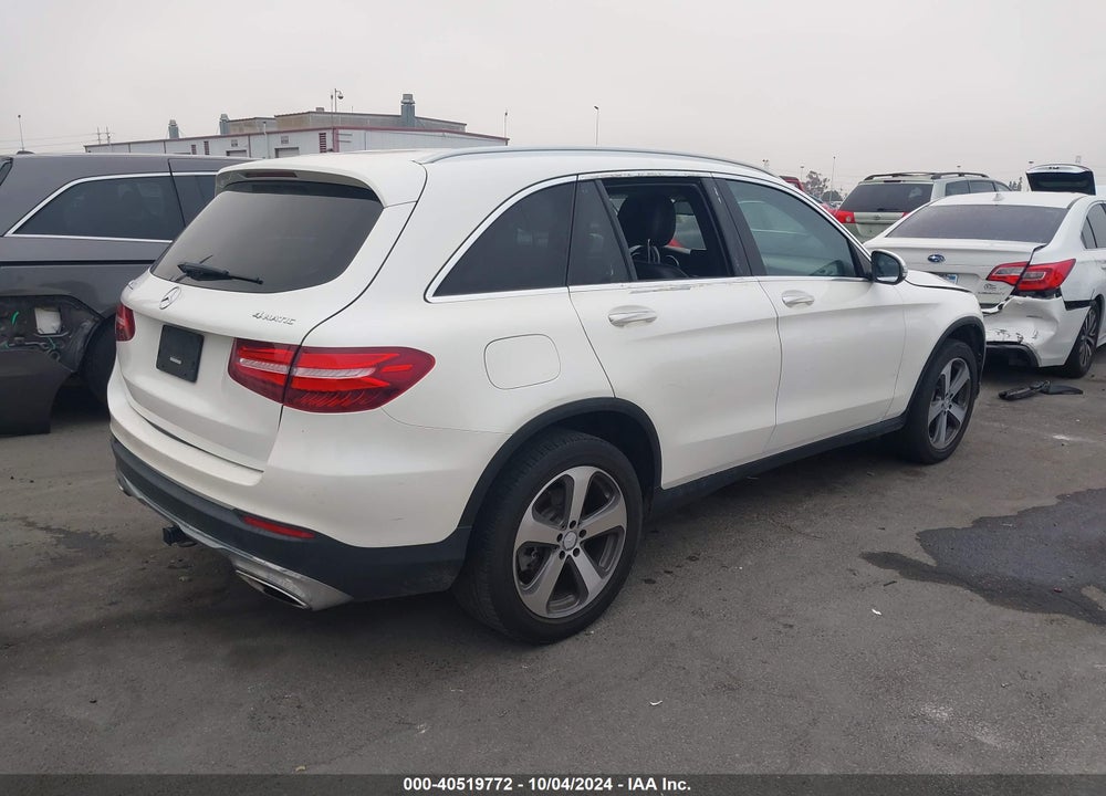 2016 MERCEDES-BENZ GLC 300 4MATIC VIN: WDC0G4KB1GF088916