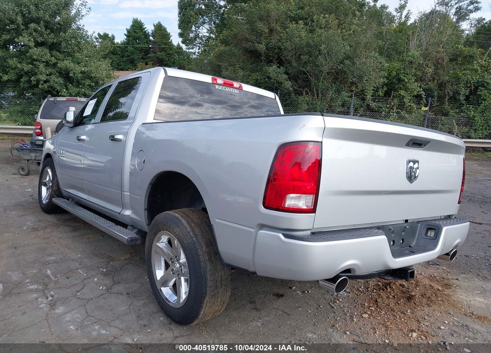 2015 RAM 1500 EXPRESS VIN: 1C6RR6KT3FS523590