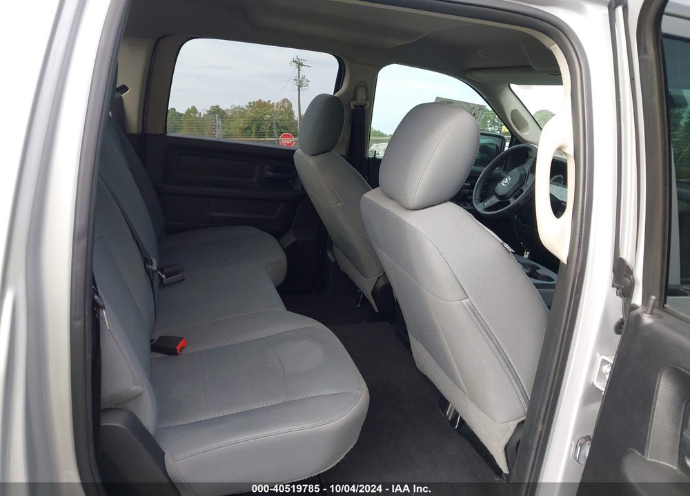 2015 RAM 1500 EXPRESS VIN: 1C6RR6KT3FS523590