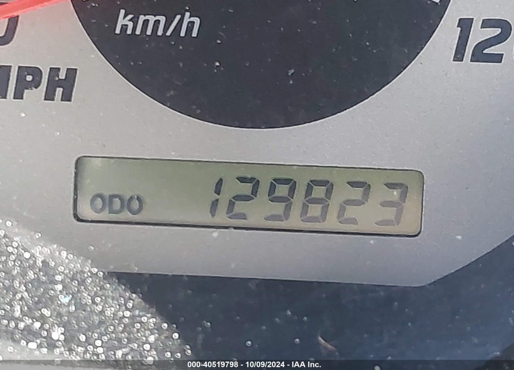 2004 NISSAN FRONTIER XE VIN: 1N6DD26T04C462269