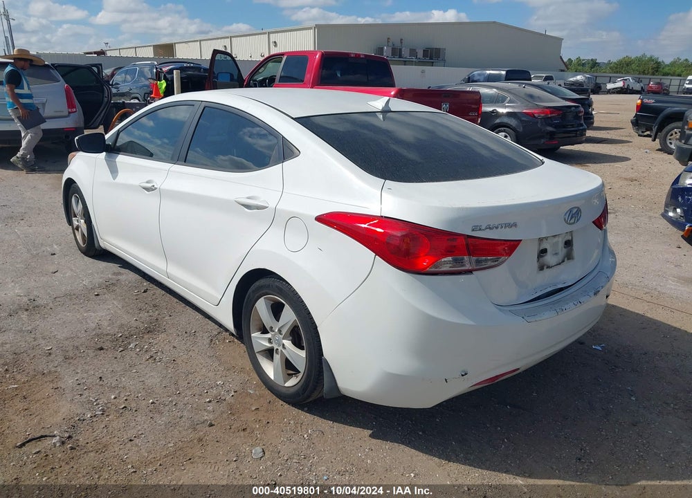 2013 HYUNDAI ELANTRA GLS VIN: 5NPDH4AE0DH432933