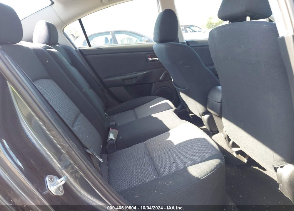 2008 MAZDA 3 I SPORT VIN: JM1BK12G881170874