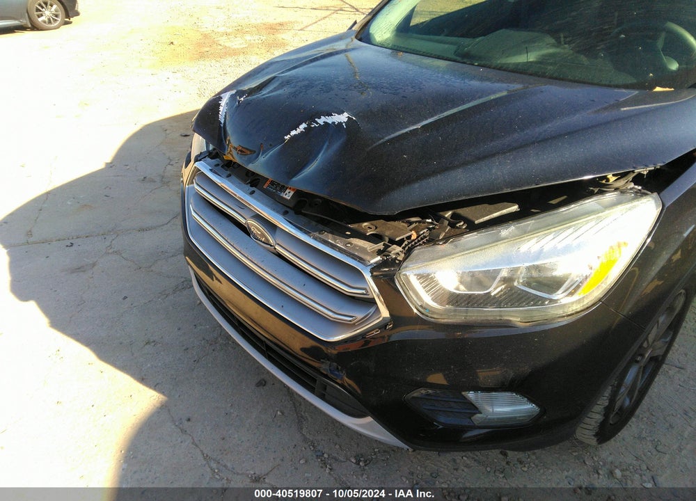 2017 FORD ESCAPE SE VIN: 1FMCU0G94HUB01158