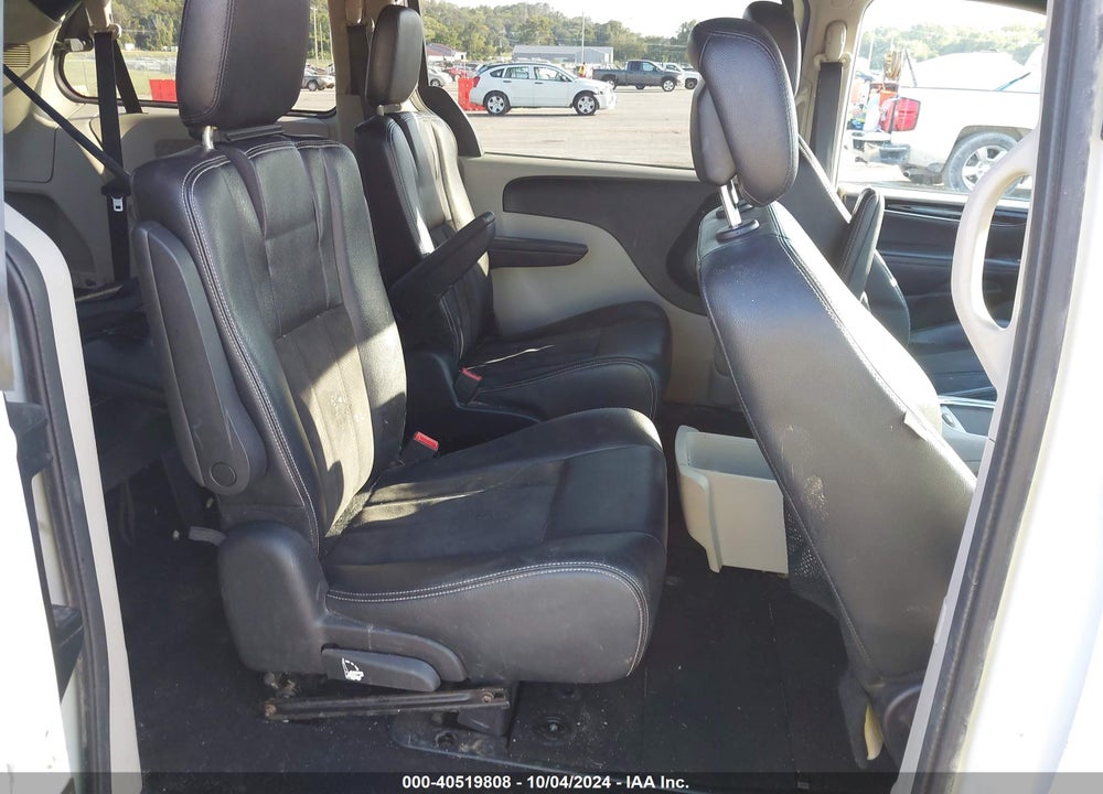 2019 DODGE GRAND CARAVAN SXT VIN: 2C4RDGCG0KR744848