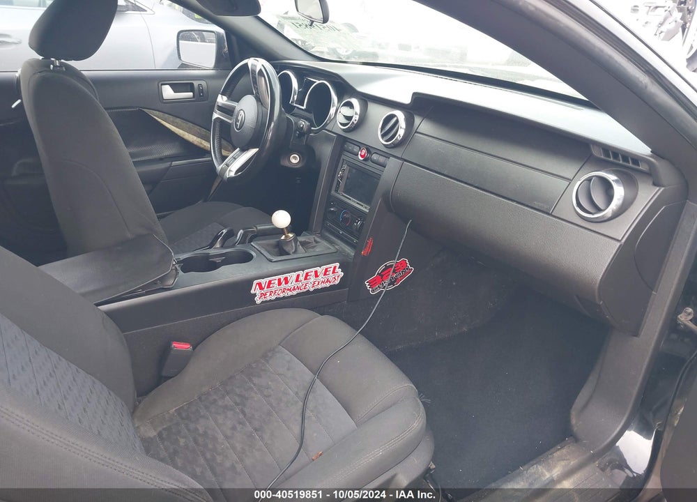 2008 FORD MUSTANG GT DELUXE VIN: 1ZVHT82HX85189182