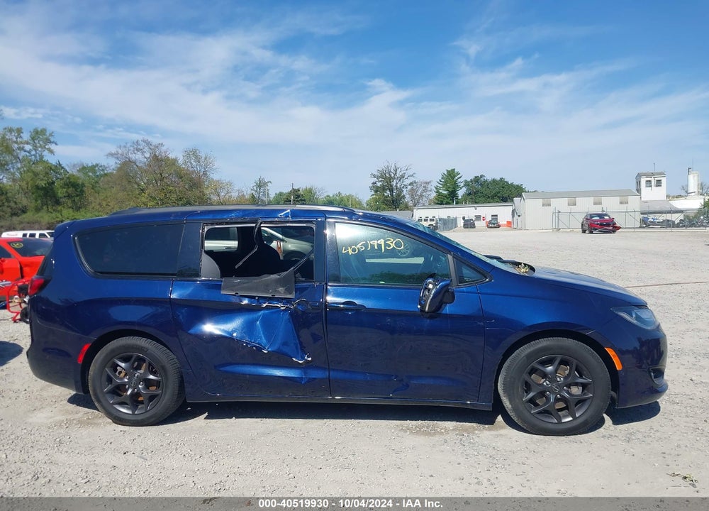 2018 CHRYSLER PACIFICA LIMITED VIN: 2C4RC1GG1JR356827