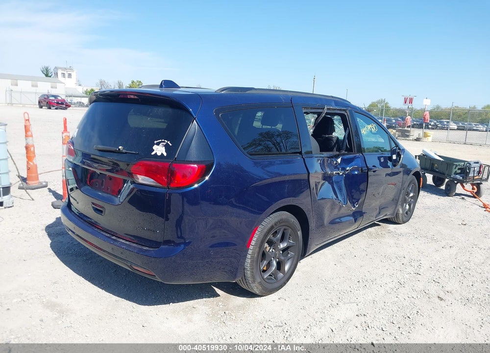 2018 CHRYSLER PACIFICA LIMITED VIN: 2C4RC1GG1JR356827