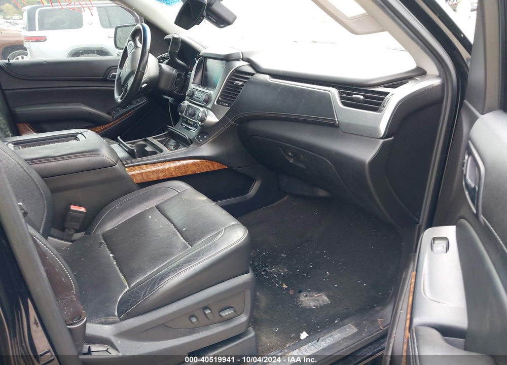 2015 CHEVROLET SUBURBAN 1500 LTZ VIN: 1GNSKKKC5FR572490