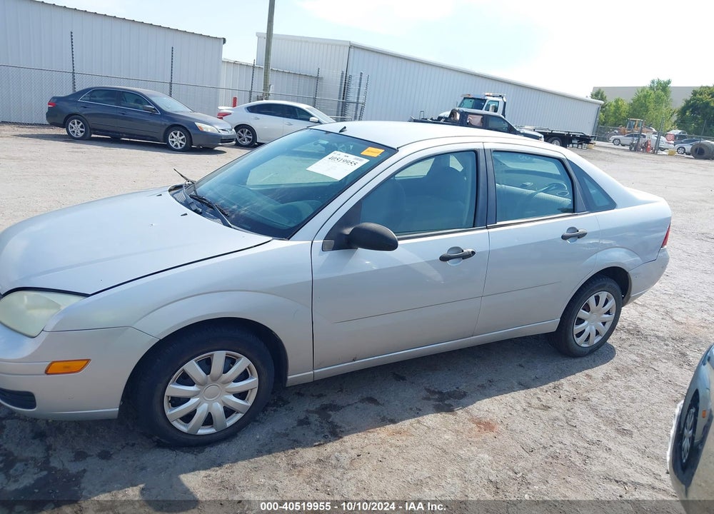 2007 FORD FOCUS S/SE/SES VIN: 1FAFP34N17W295412