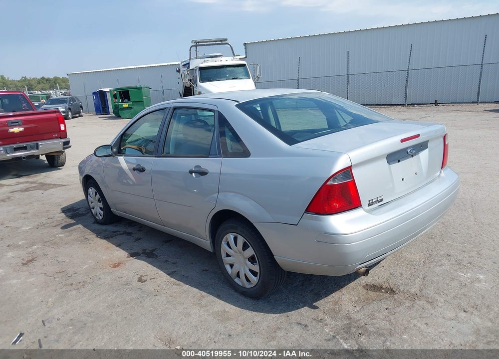 2007 FORD FOCUS S/SE/SES VIN: 1FAFP34N17W295412