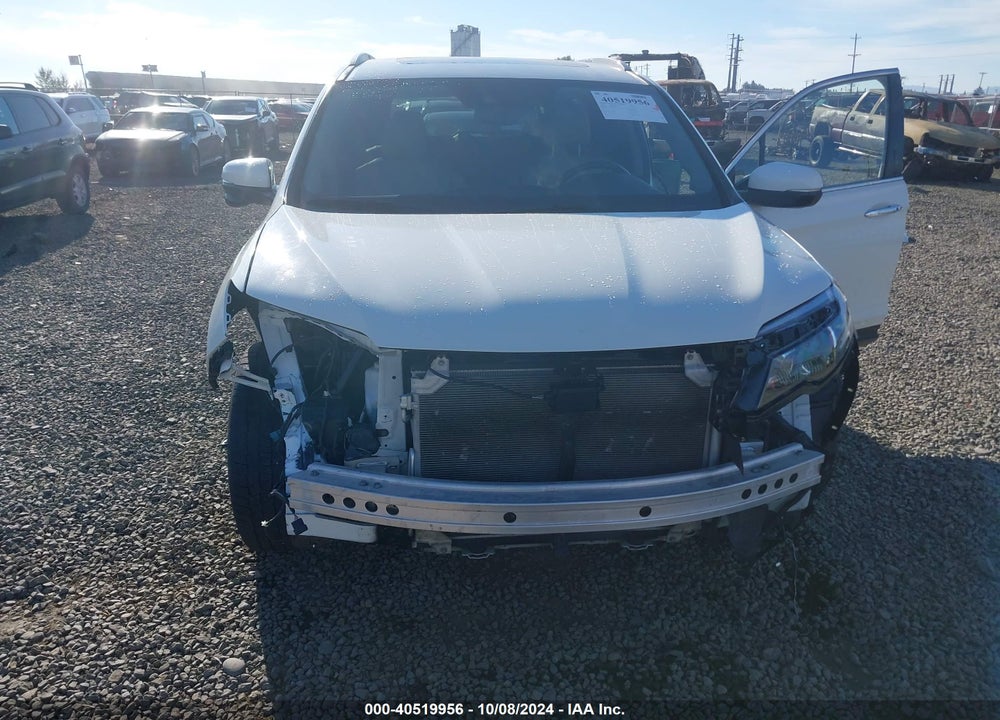 2017 HONDA PILOT TOURING VIN: 5FNYF5H94HB039253