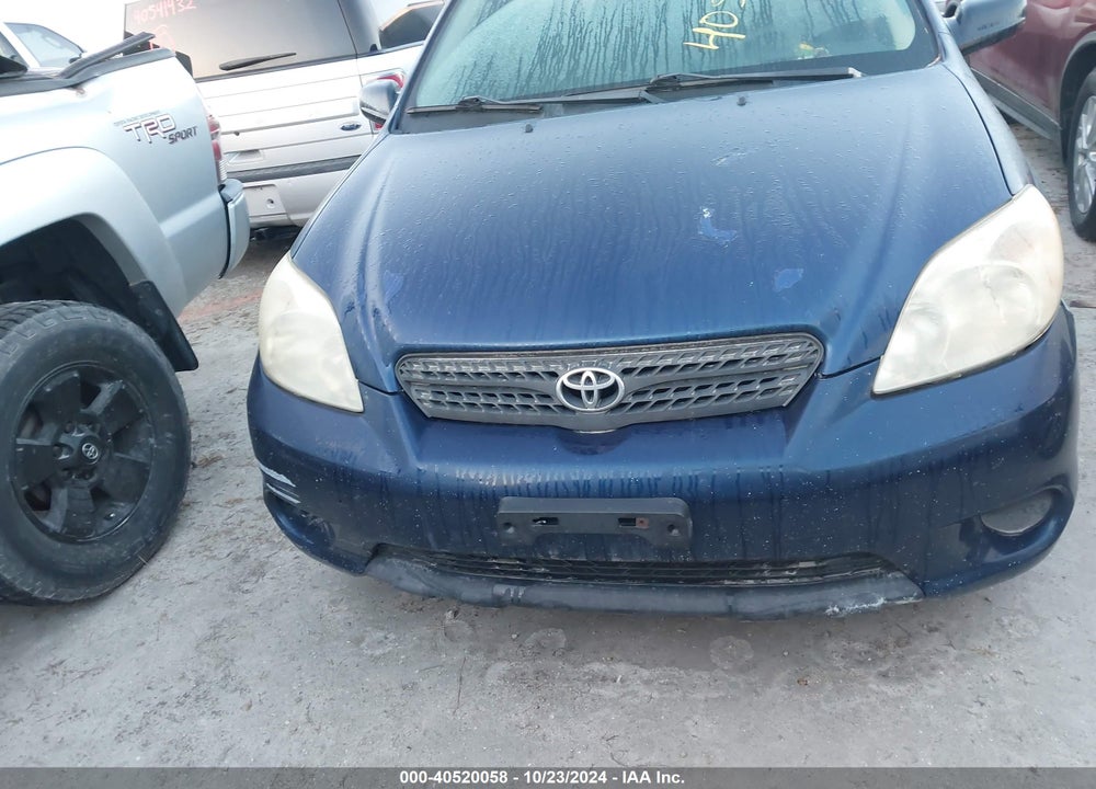 2007 TOYOTA MATRIX VIN: 2T1KR32E27C667824
