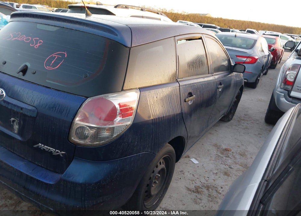 2007 TOYOTA MATRIX VIN: 2T1KR32E27C667824