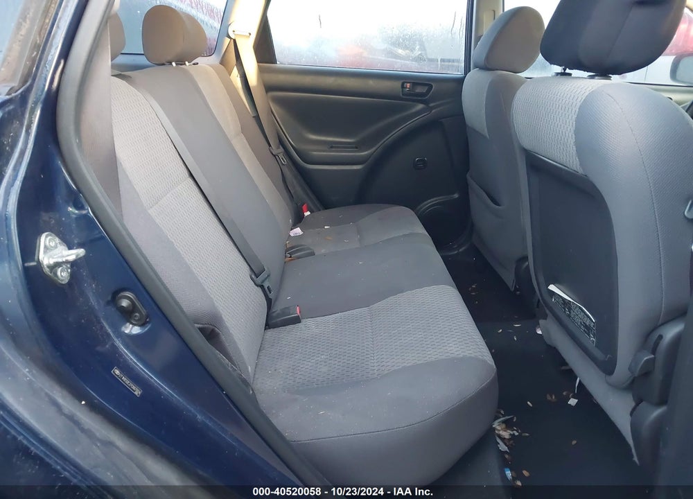 2007 TOYOTA MATRIX VIN: 2T1KR32E27C667824