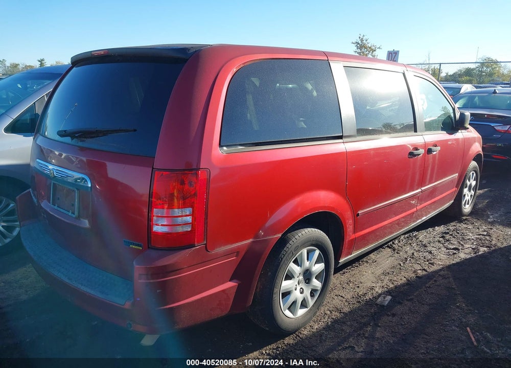 2008 CHRYSLER TOWN & COUNTRY LX VIN: 2A8HR44H68R711339