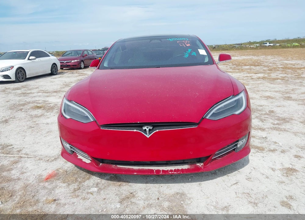 2018 TESLA MODEL S 100D/75D/P100D VIN: 5YJSA1E28JF270523