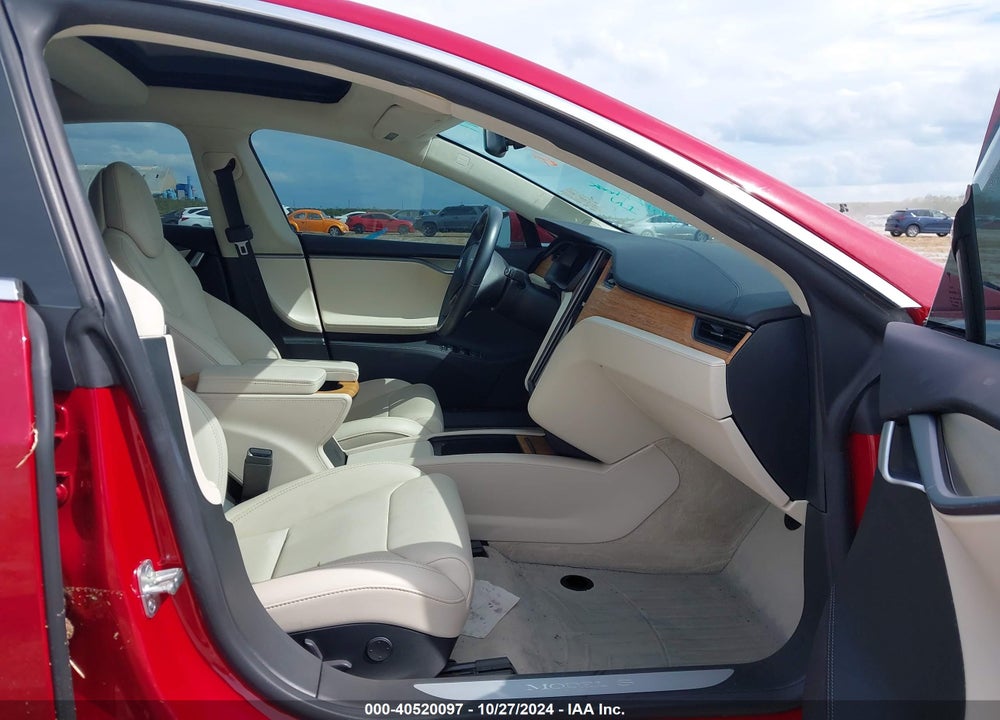 2018 TESLA MODEL S 100D/75D/P100D VIN: 5YJSA1E28JF270523