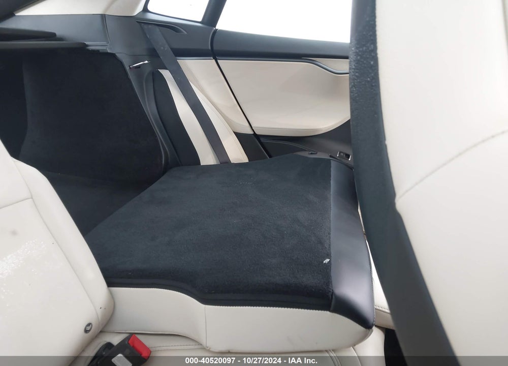 2018 TESLA MODEL S 100D/75D/P100D VIN: 5YJSA1E28JF270523